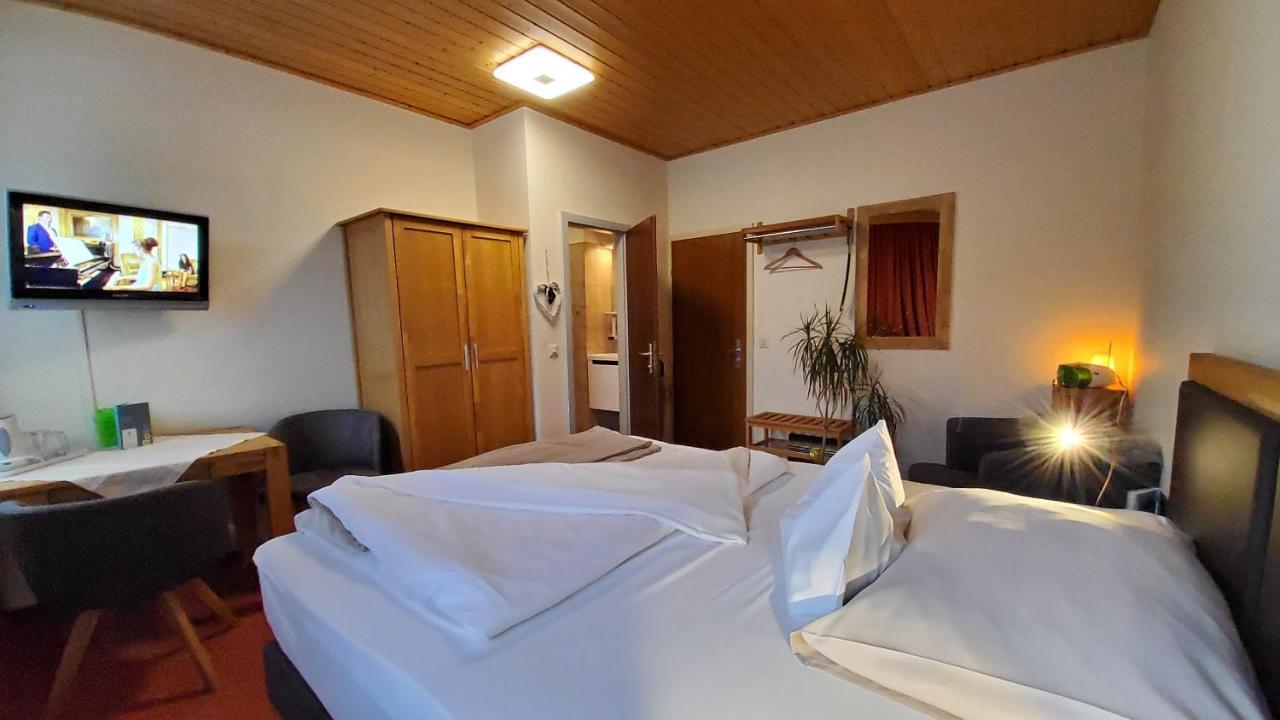 B&B Hotel Das Onkel Fritz Шпіталь-ам-Земмерінг Екстер'єр фото